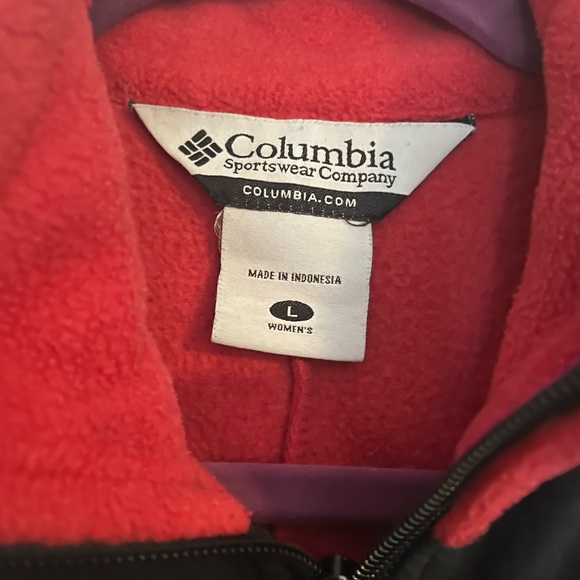 Wisconsin Badgers Columbia Fleece Zip Up - Picture 3 of 5